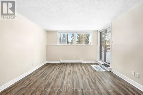 6532 Bilberry Drive Ottawa ON K1C 4N9