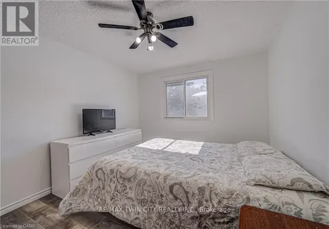 277 Pioneer Drive Kitchener ON N2P 1M9