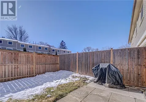 277 Pioneer Drive Kitchener ON N2P 1M9