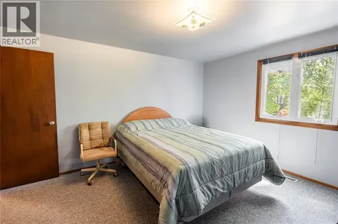 1083 Salisbury Street Sarnia ON N7S 3V6