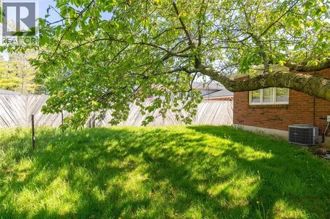 1083 Salisbury Street Sarnia ON N7S 3V6