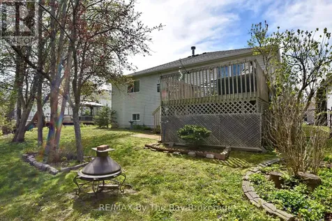 17 Acorn Crescent Wasaga Beach ON L9Z 1L6