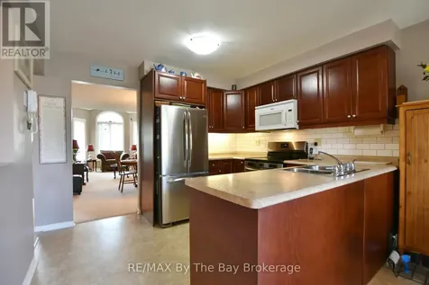 17 Acorn Crescent Wasaga Beach ON L9Z 1L6