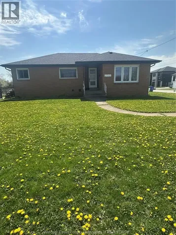 2549 Grand Marais West Windsor ON N9E 1G4