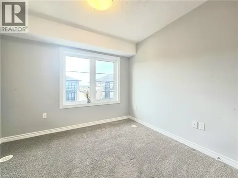 76 Lomond Lane Kitchener ON N2R 0T6