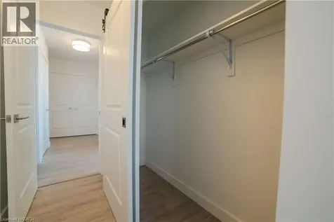 15 Glebe Street Cambridge ON N1S 0C3