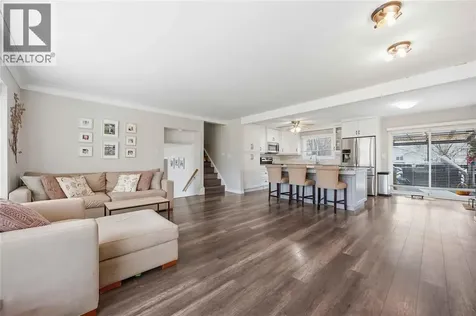 1068 Fairlane Avenue Sarnia ON N7S 3J8