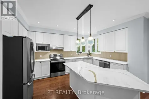 66 Forest Gate Way North Ottawa ON K2G 6P4
