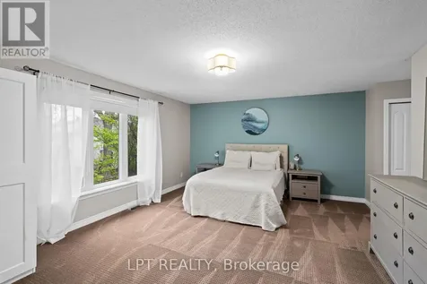 66 Forest Gate Way North Ottawa ON K2G 6P4