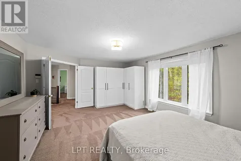 66 Forest Gate Way North Ottawa ON K2G 6P4