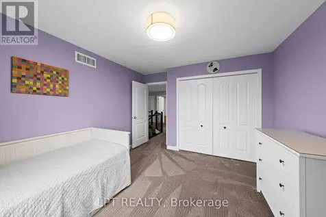66 Forest Gate Way North Ottawa ON K2G 6P4