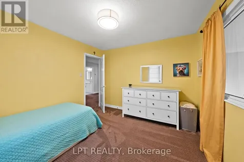 66 Forest Gate Way North Ottawa ON K2G 6P4