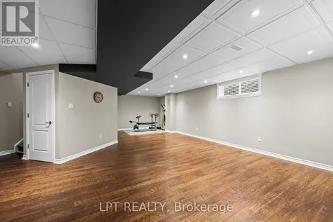 66 Forest Gate Way North Ottawa ON K2G 6P4