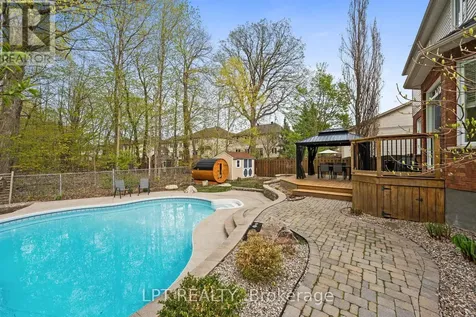 66 Forest Gate Way North Ottawa ON K2G 6P4