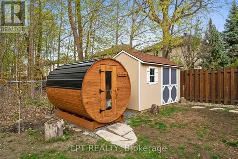 66 Forest Gate Way North Ottawa ON K2G 6P4