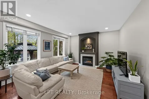 66 Forest Gate Way North Ottawa ON K2G 6P4