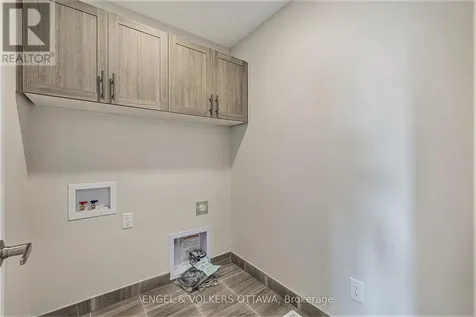 146 Beebalm Crescent Ottawa ON K2J 0V1