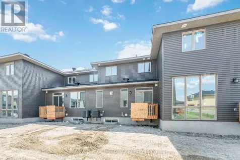 1166 Cope Drive Ottawa ON K2S 3C4