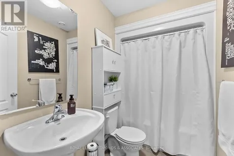 8 William Thomas Drive Petawawa ON K8H 0C3
