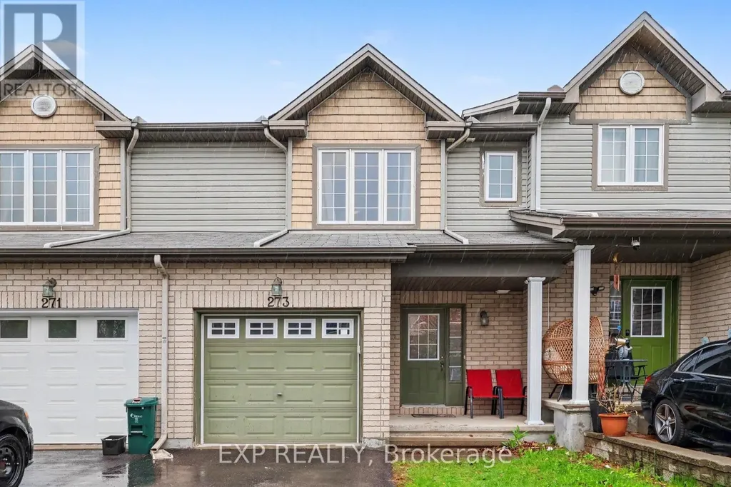 273 Rolling Meadow Crescent Ottawa ON K1W 0A8
