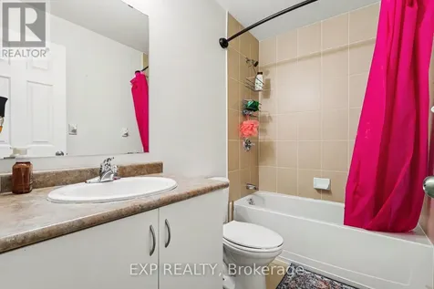 273 Rolling Meadow Crescent Ottawa ON K1W 0A8