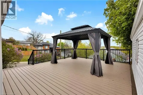 140 Terrace Hill Street Brantford ON N3R 1G6