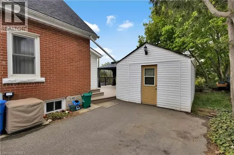 140 Terrace Hill Street Brantford ON N3R 1G6