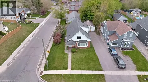 140 Terrace Hill Street Brantford ON N3R 1G6
