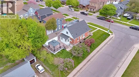 140 Terrace Hill Street Brantford ON N3R 1G6