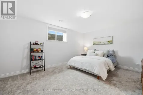 14 Rosslyn Drive Brighton ON K0K 1H0