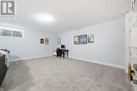 14 Rosslyn Drive Brighton ON K0K 1H0