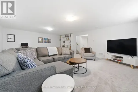 14 Rosslyn Drive Brighton ON K0K 1H0