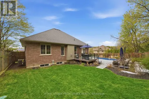 14 Rosslyn Drive Brighton ON K0K 1H0