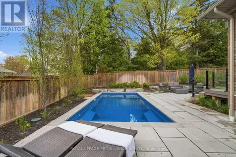 14 Rosslyn Drive Brighton ON K0K 1H0