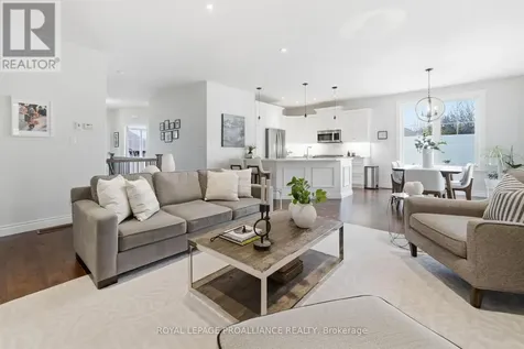 14 Rosslyn Drive Brighton ON K0K 1H0
