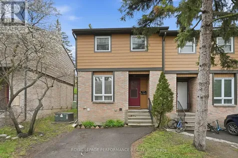 1767 Trappist Lane Ottawa ON K1C 1X7