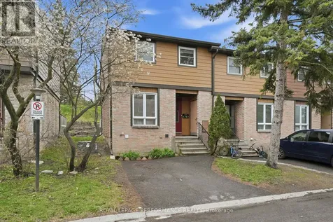 1767 Trappist Lane Ottawa ON K1C 1X7