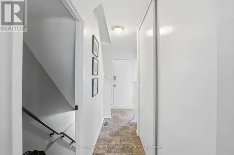 1767 Trappist Lane Ottawa ON K1C 1X7