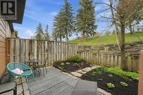 1767 Trappist Lane Ottawa ON K1C 1X7