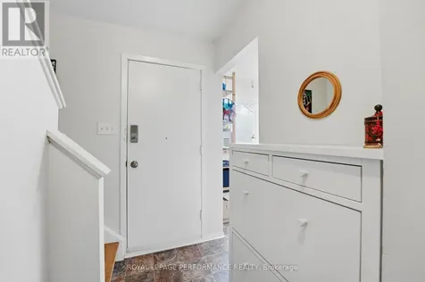 1767 Trappist Lane Ottawa ON K1C 1X7