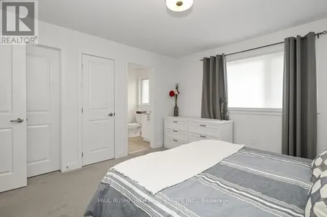 629 Knotridge Street Ottawa ON K1W 0N7
