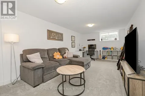 629 Knotridge Street Ottawa ON K1W 0N7