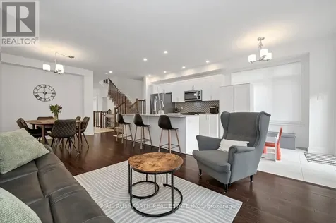 629 Knotridge Street Ottawa ON K1W 0N7