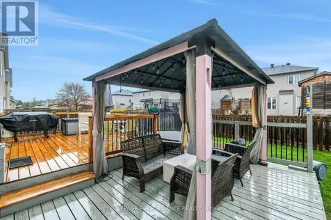 112 Olde Towne Avenue Russell ON K4R 0A6