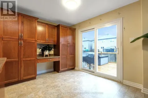 112 Olde Towne Avenue Russell ON K4R 0A6