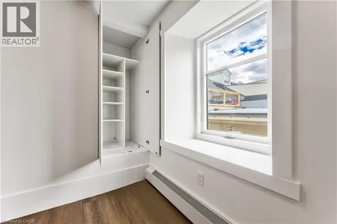 28 Main Street Cambridge ON N1R 1V4