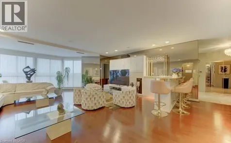 265 Westcourt Place Waterloo ON N2L 6E4