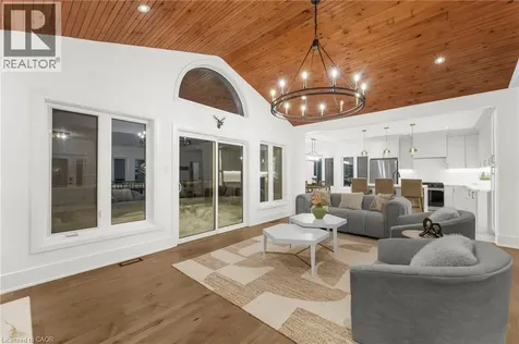 2667 Mary Nichols Road Lakefield ON K0L 2H0