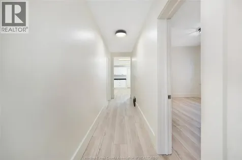 785 Hall Windsor ON N9A 2L9