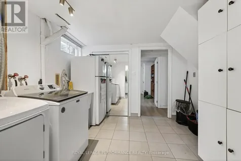 1824 Elgin Street Cornwall ON K6J 5C1